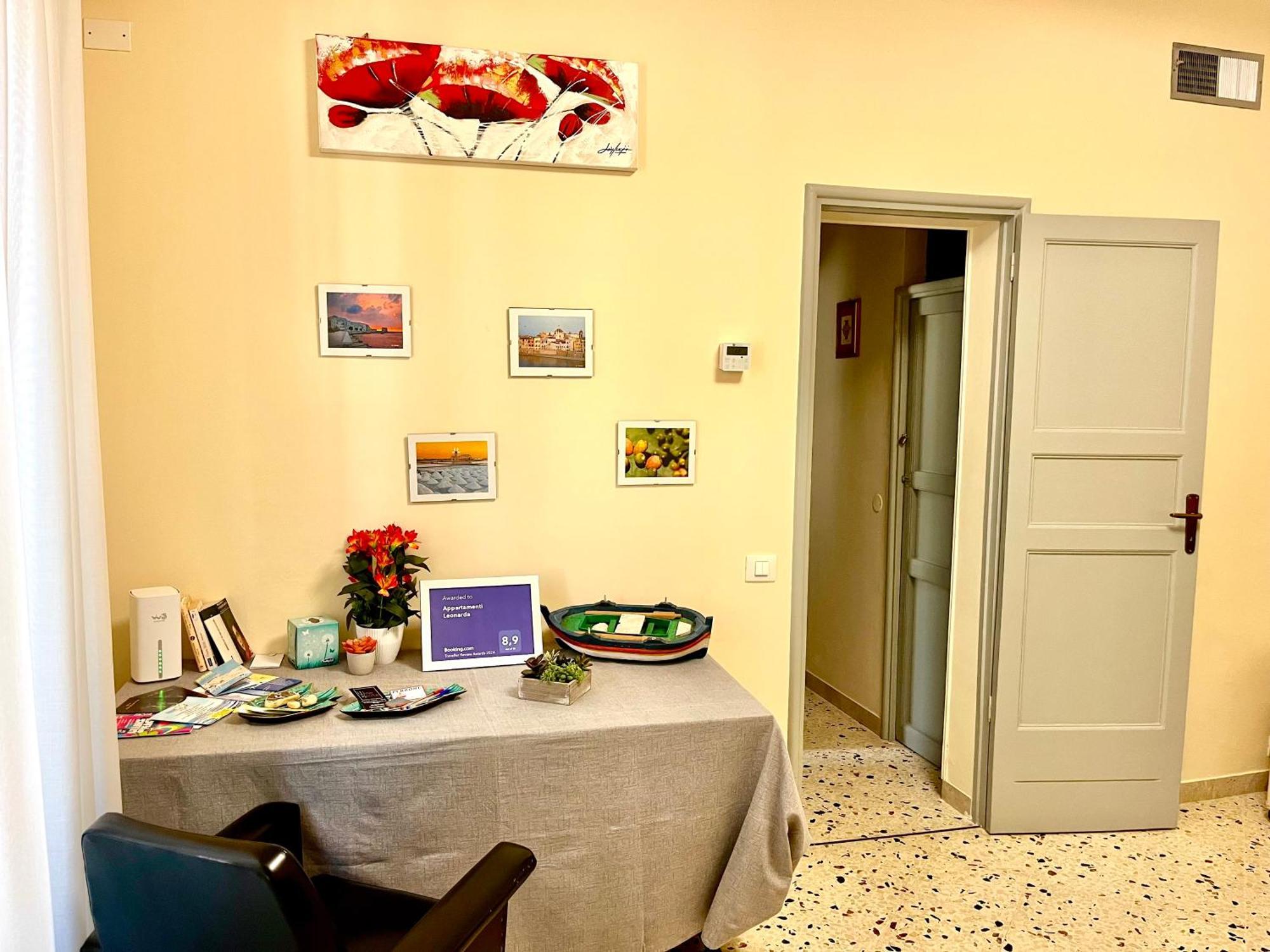 Appartamenti Leonarda Trapani Buitenkant foto